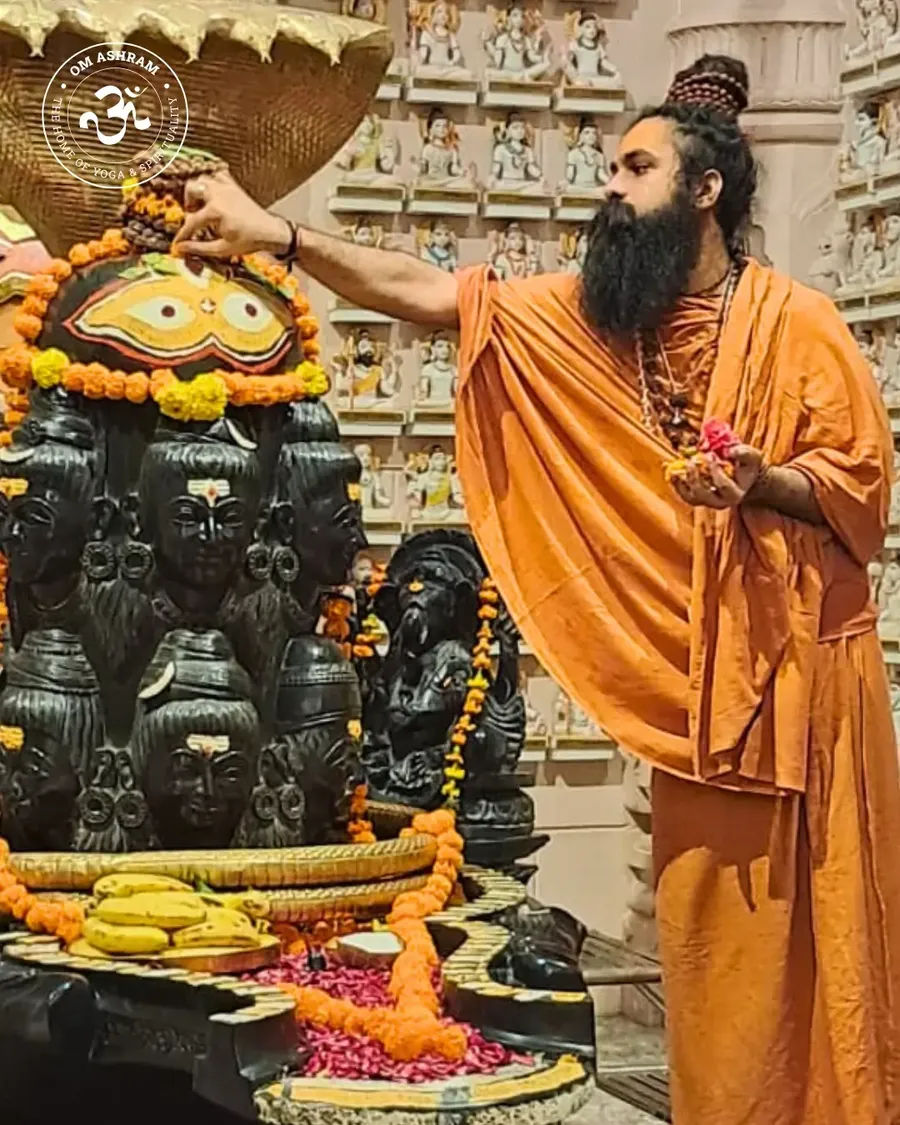 shardiya-navaratri-arrives-at-om-ashram bodyImage