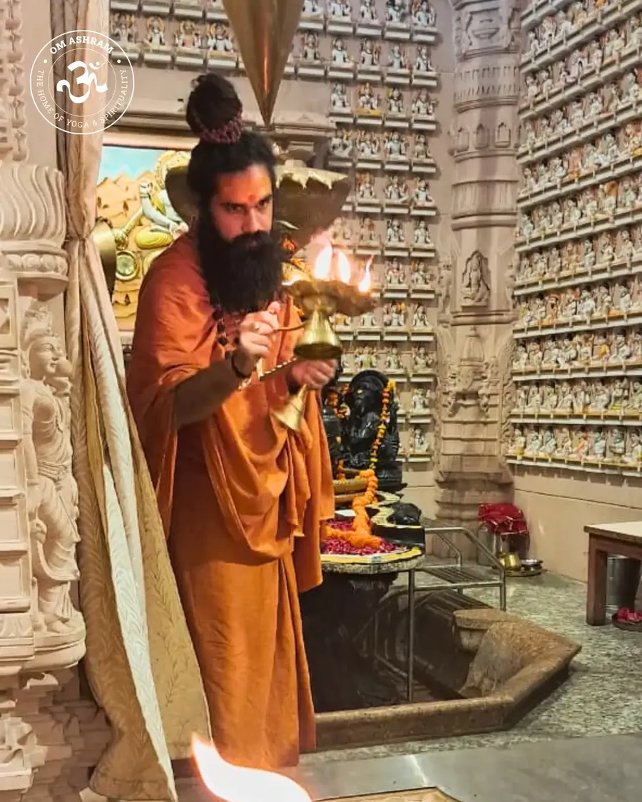 shardiya-navaratri-arrives-at-om-ashram bodyImage