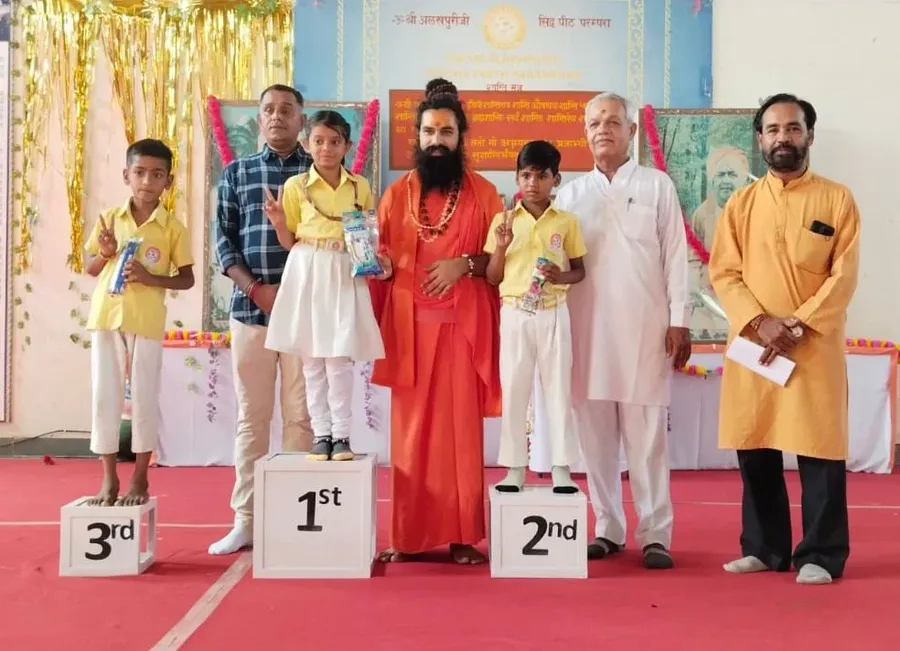 shree vishwadeep gurukul examination result day - en - image 3