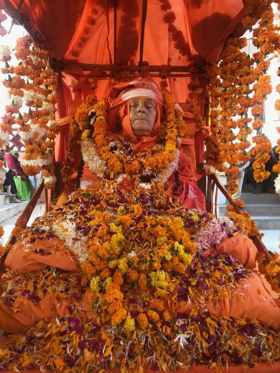 swami-ma-yoga-shakti-puri-s-mahasamadhi-ceremony bodyImage