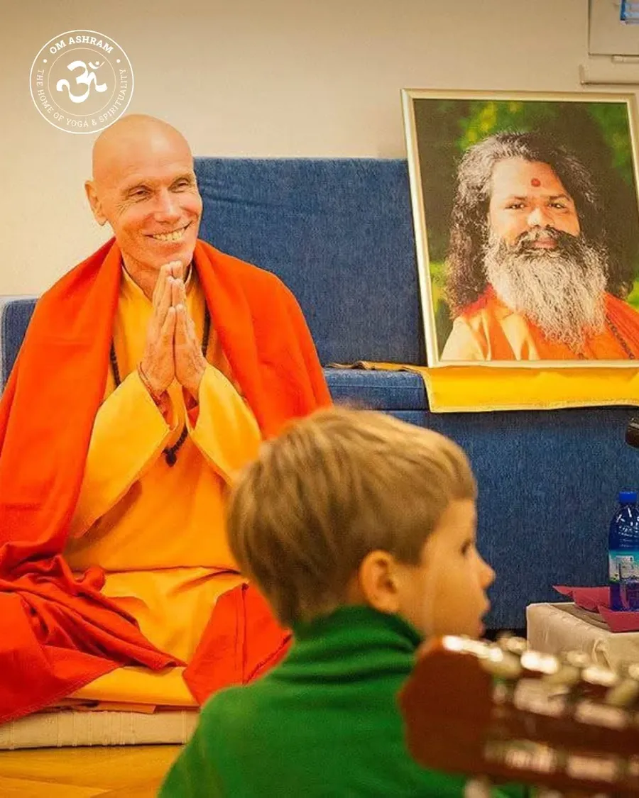 the-architect-behind-the-om-shaped-wonder body