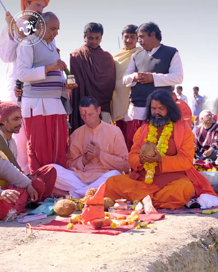 the-architect-behind-the-om-shaped-wonder body