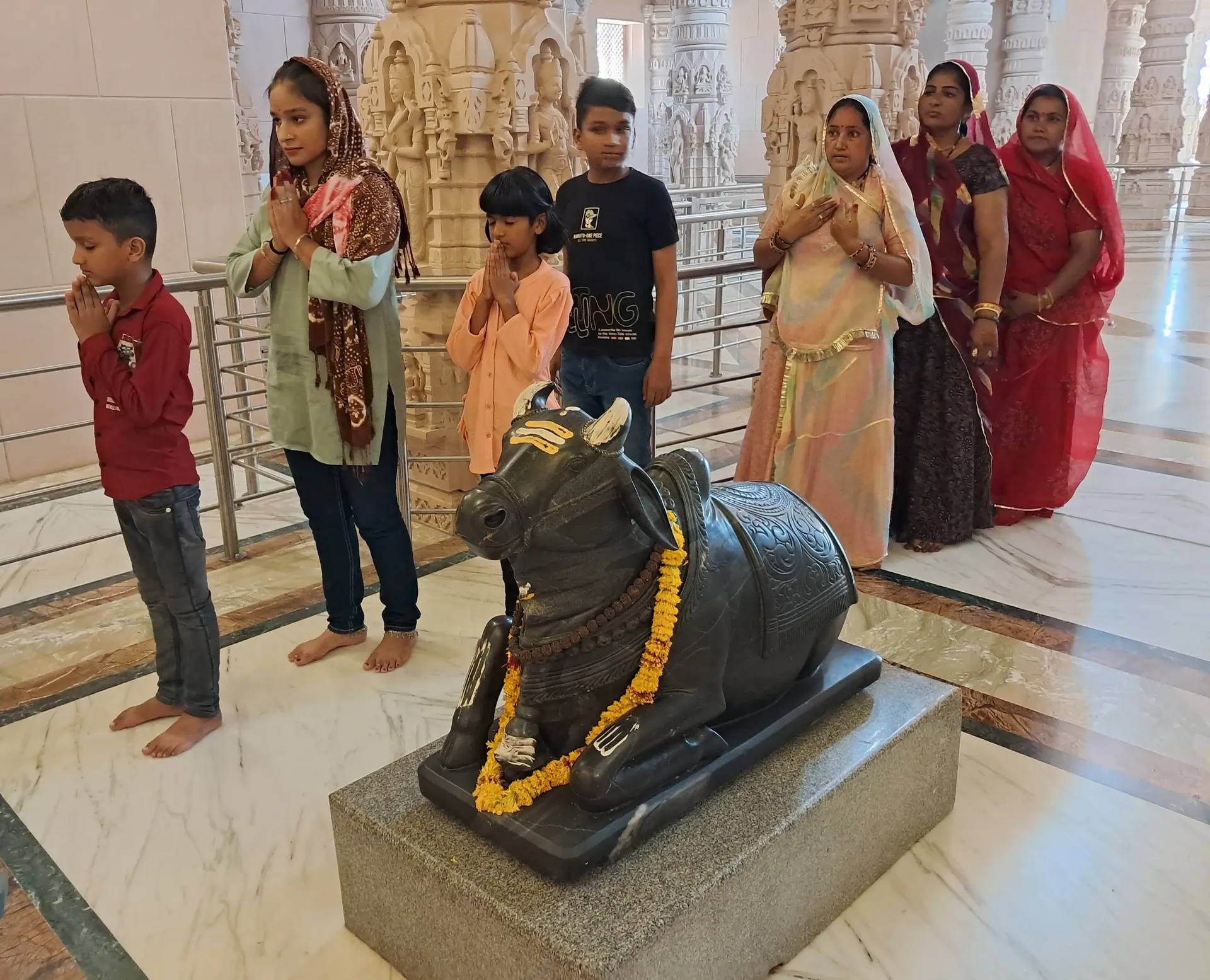 the-grand-rudrabhishek-at-om-ashram bodyImage