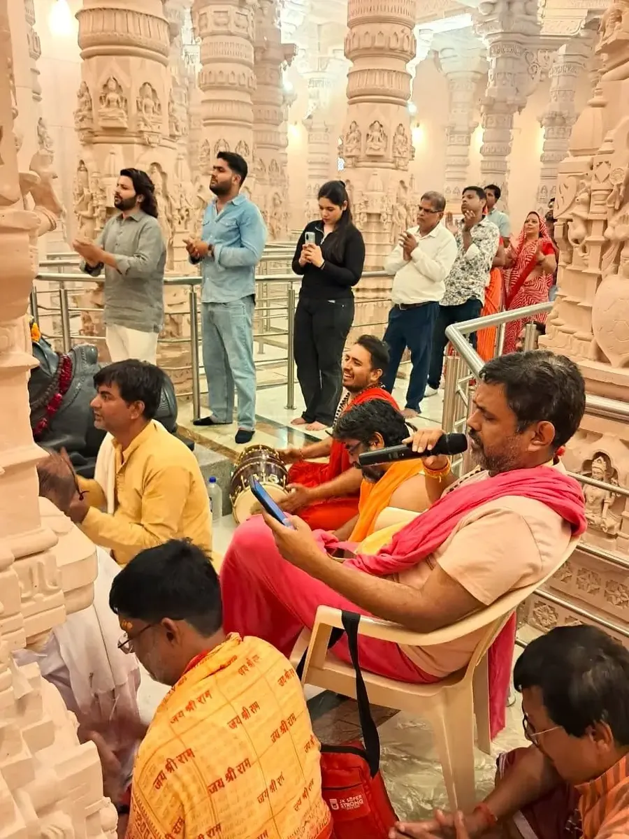 the-mahamrityunjaya-havan-at-om-ashram bodyImage