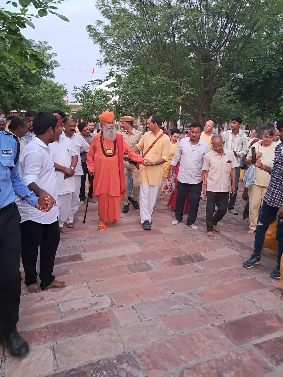 the-monsoon-with-vishwaguru-ji-at-om-ashram bodyImage