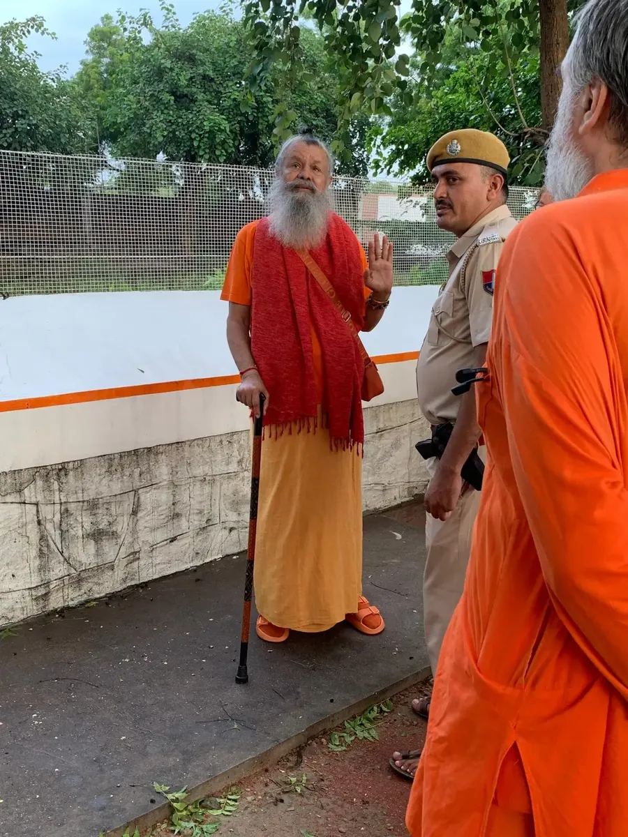 the-monsoon-with-vishwaguru-ji-at-om-ashram bodyImage