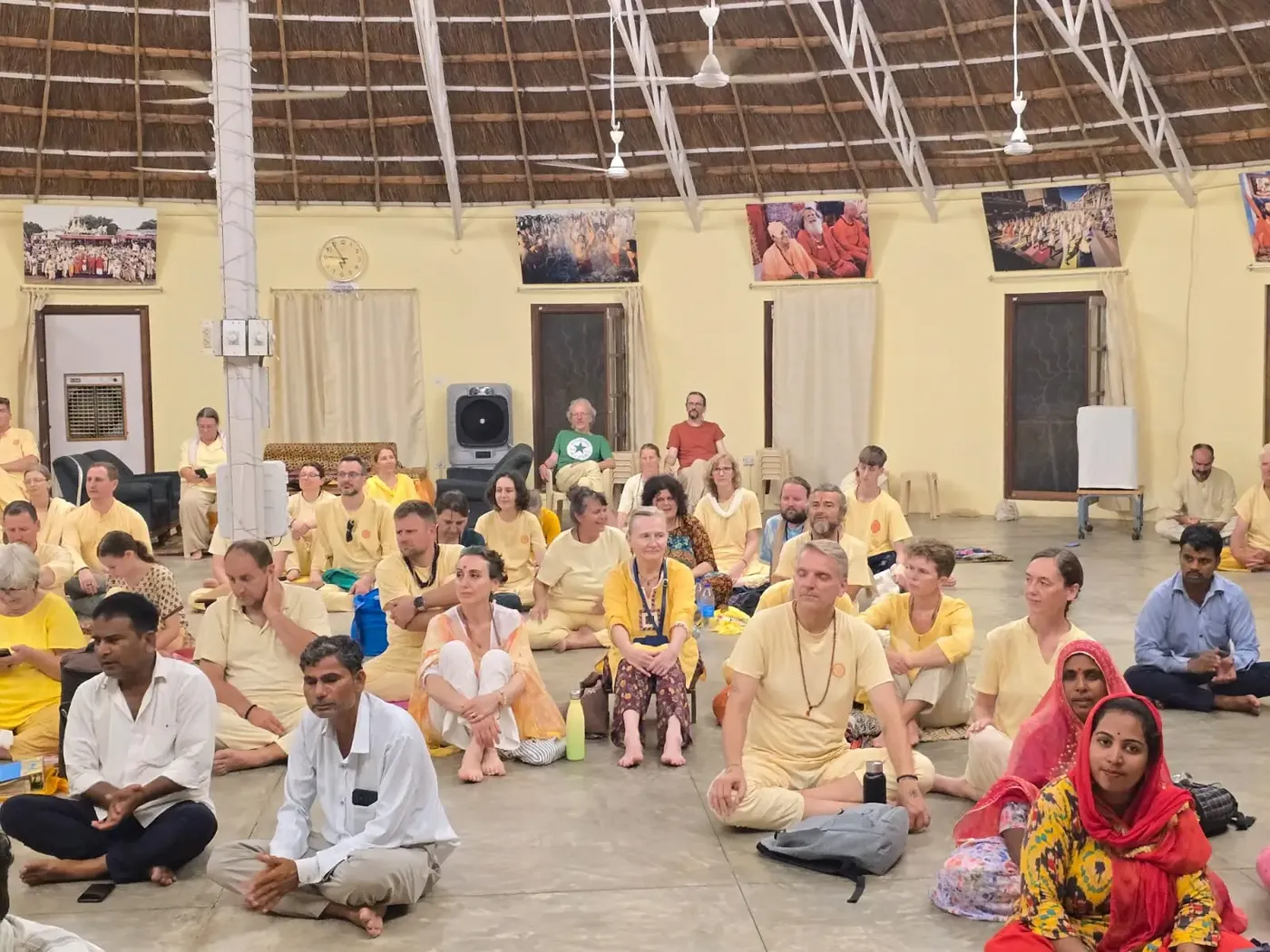 the-monsoon-with-vishwaguru-ji-at-om-ashram bodyImage