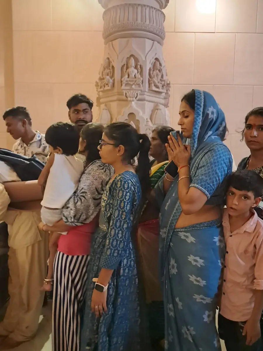 the-power-of-rudra-abhishek-at-om-ashram bodyImage