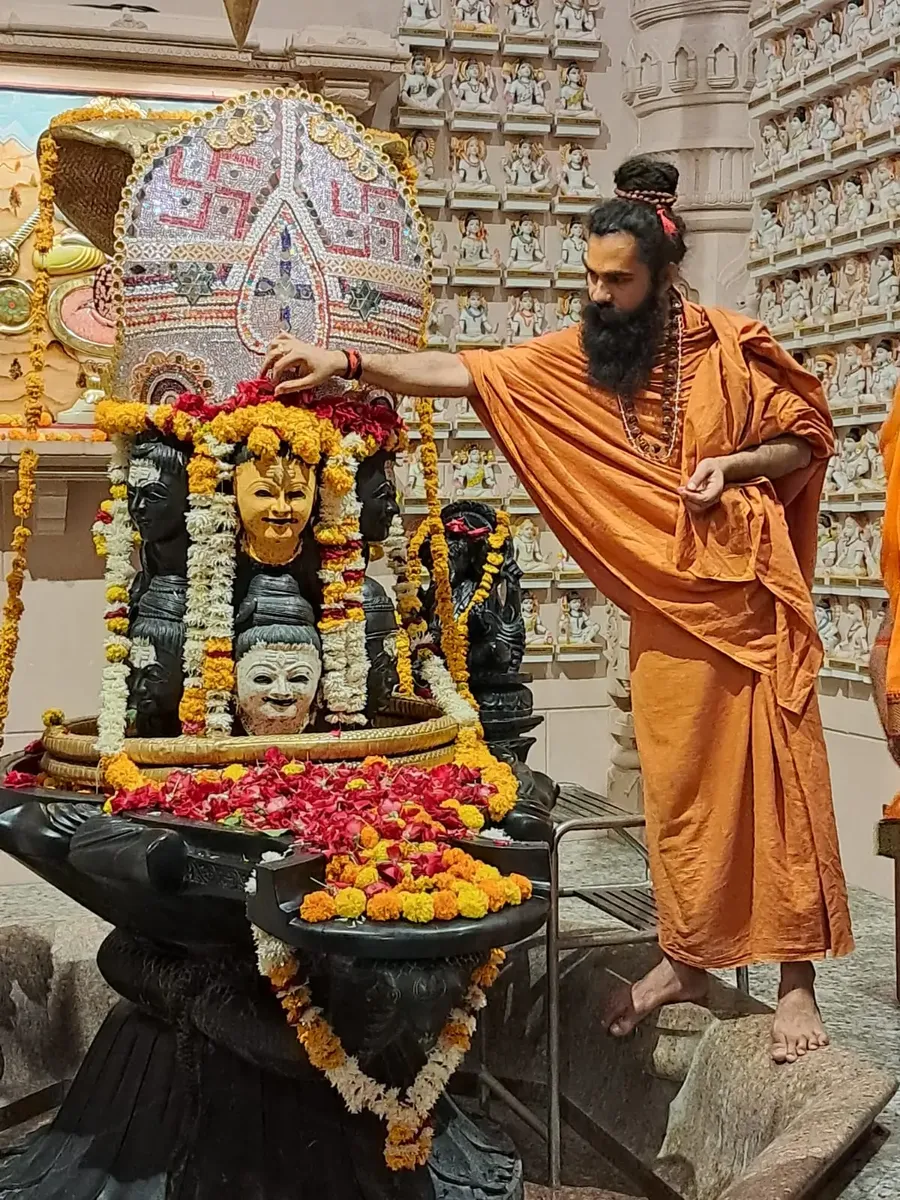 vaishakha-purnima-at-om-ashram bodyImage