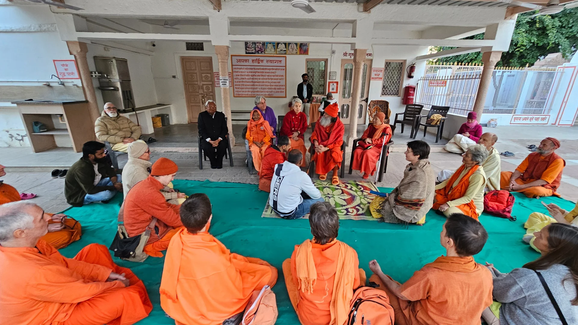 vishwaguruji in om ashram  vishwaguruji-in-om-ashram_1.jpg