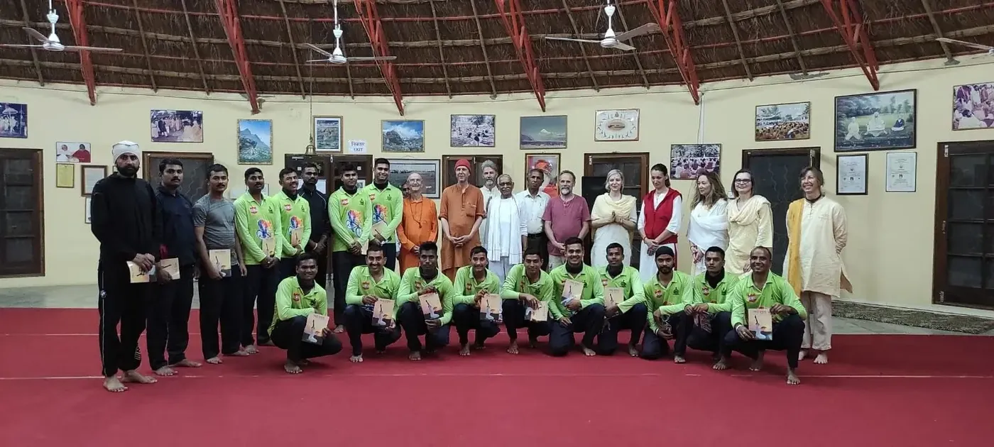 visit-of-indian-army-corps-of-engineers-to-om-ashram thumbnailImage